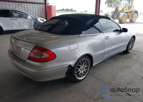 2005 Mercedes-Benz Clk 320 из США, поврежденный, VIN WDBTK65J55F140026